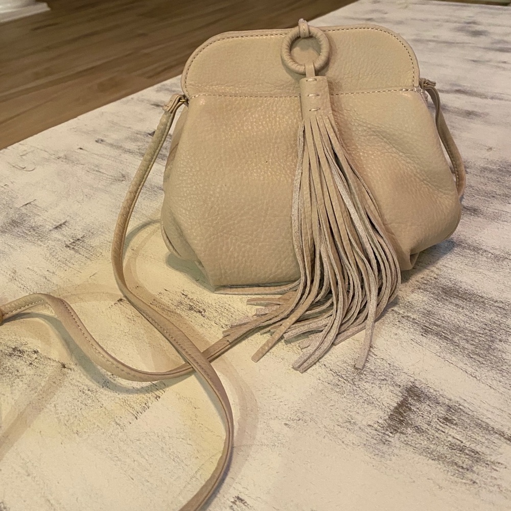 NWT HOBO Birdy Crossbody